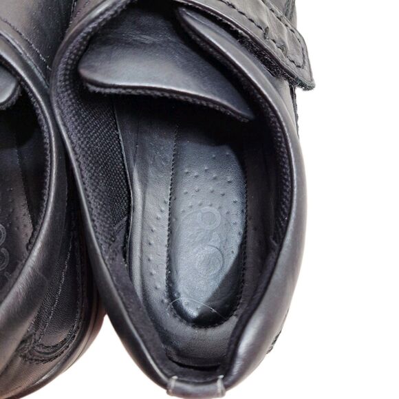 Ecco Black Leather With Velcro Strap Casual Comfort Shoes Womens Shoe Size 7.5 W - Picture 6 of 7